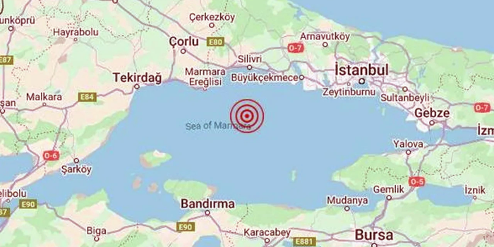 İstanbulda Deprem Son Dakika